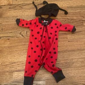 Hanna Andersson ladybug pajamas 0-3 months